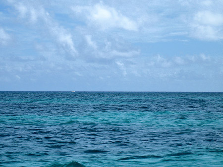 Blick auf das Wasser Fotos